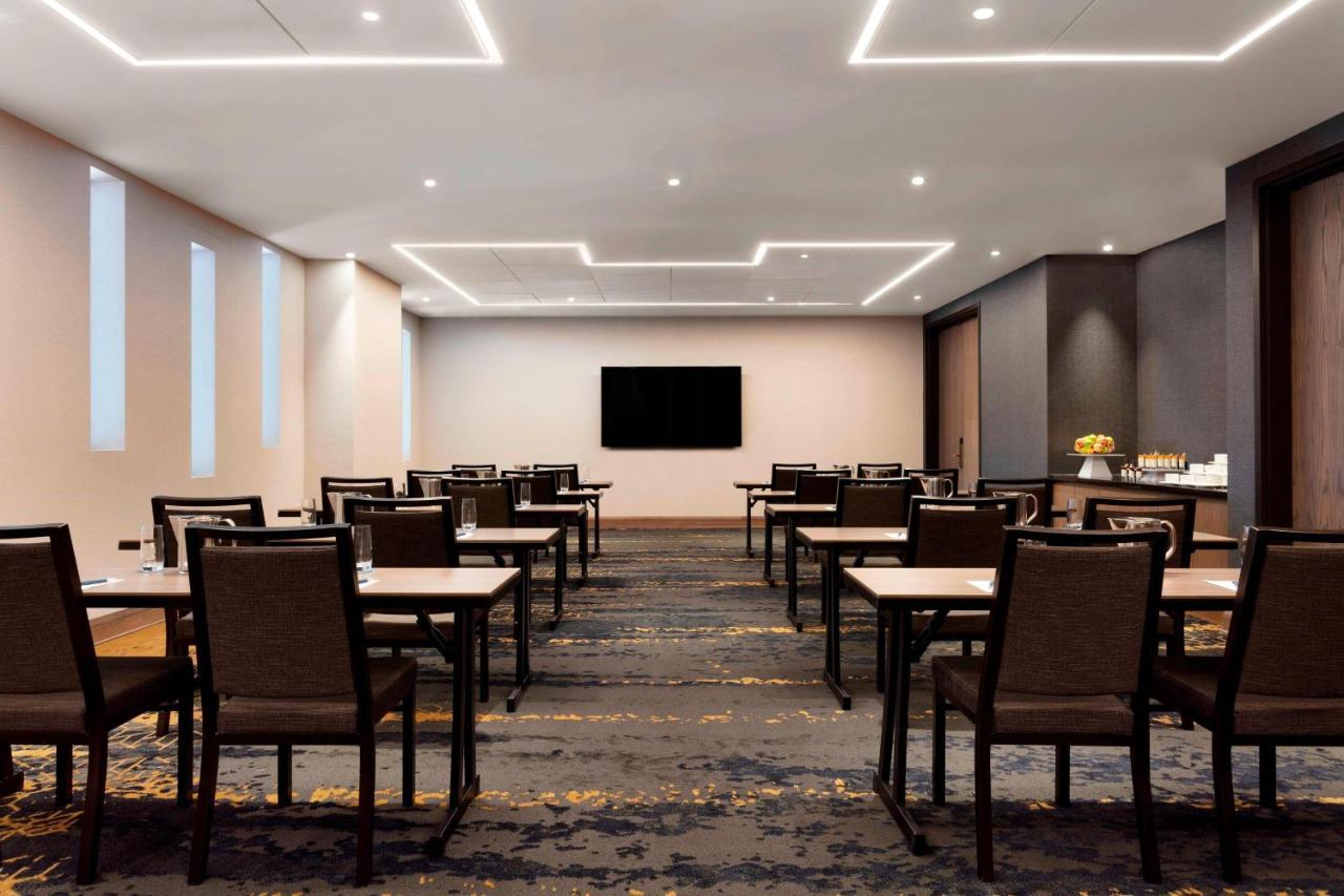Sheraton Saint-Hyacinthe Hotel Exterior foto